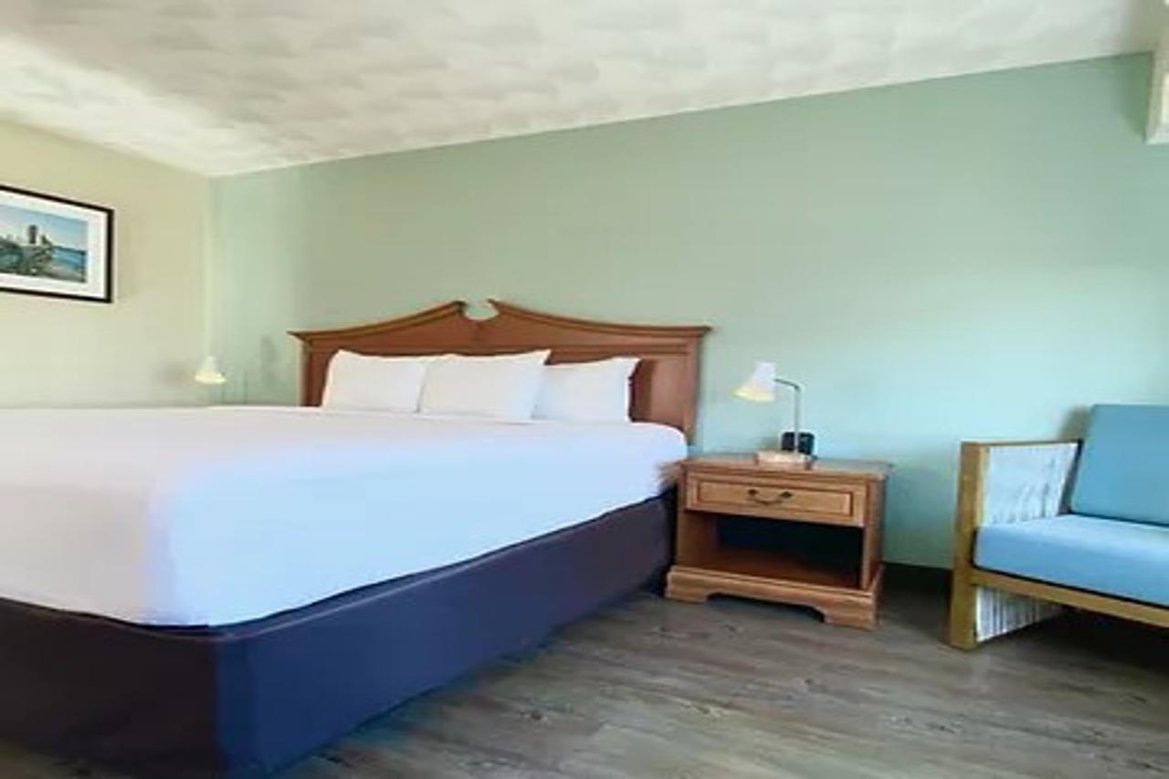 מידלטאון Comfort Inn At Newport Beach מראה חיצוני תמונה