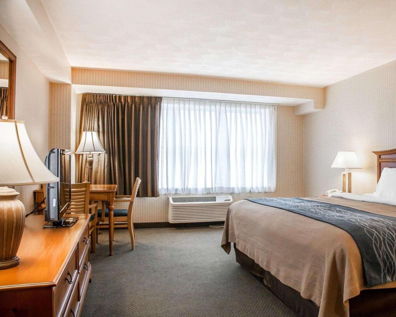 מידלטאון Comfort Inn At Newport Beach מראה חיצוני תמונה