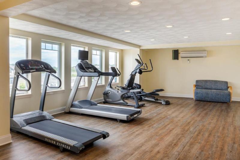 מידלטאון Comfort Inn At Newport Beach מראה חיצוני תמונה