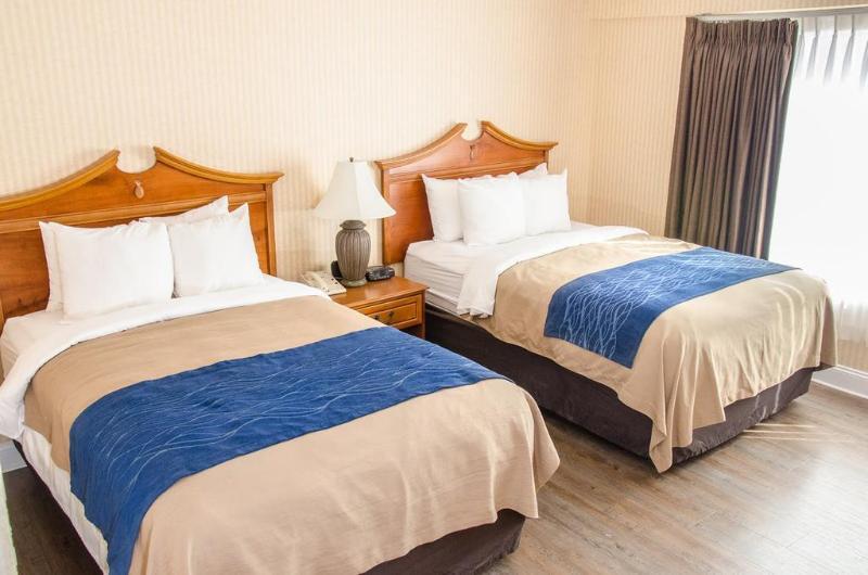מידלטאון Comfort Inn At Newport Beach מראה חיצוני תמונה