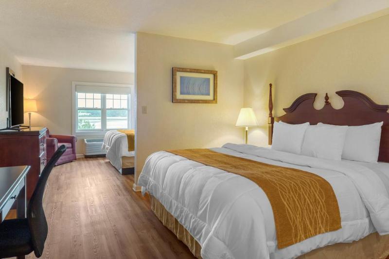 מידלטאון Comfort Inn At Newport Beach מראה חיצוני תמונה